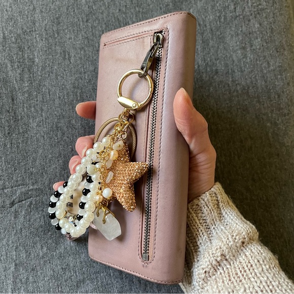 Crystal Quartz, Obsidian & Freshwater Pearls Bag Charm Keychain - Picture 10 of 11